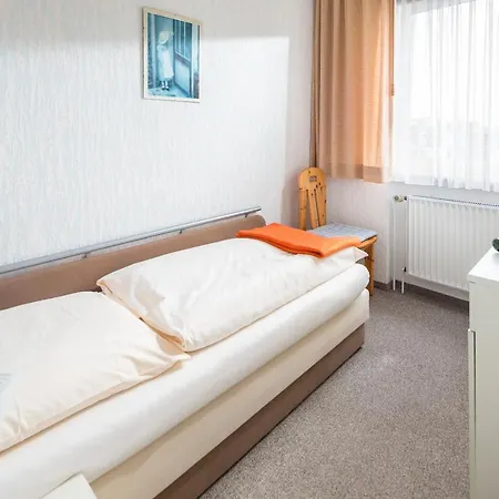 Haus Westwind Hallwegh 02