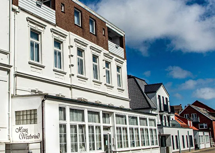 Haus Westwind Hallwegh 02 *